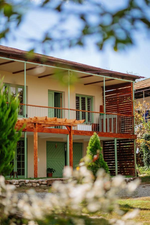 Casa Akacia Hotell Telavi Eksteriør bilde
