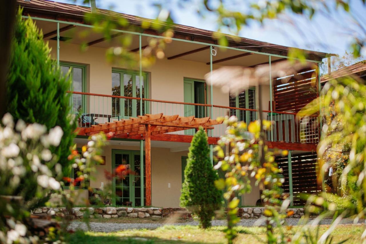 Casa Akacia Hotell Telavi Eksteriør bilde